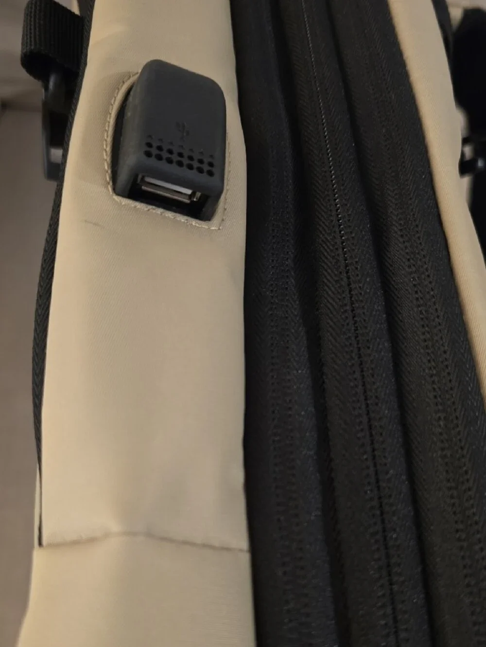Duchamp Getaway Expandable Carry-On Backpack Suitcase